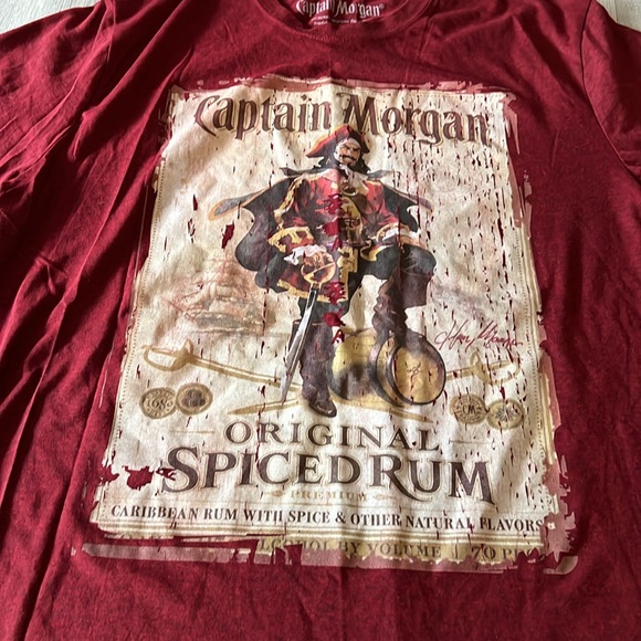 🧡💙 Captain Morgan shorts and shirt set - Picture 6 of 9